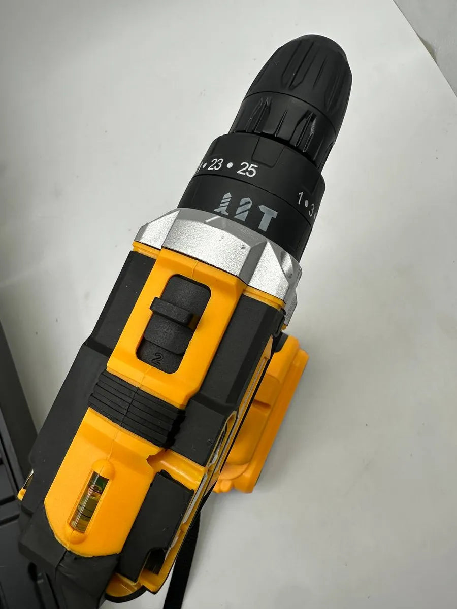 Aku udarna bušilica DeWALT sa 28 nastavaka RASPRODAJA