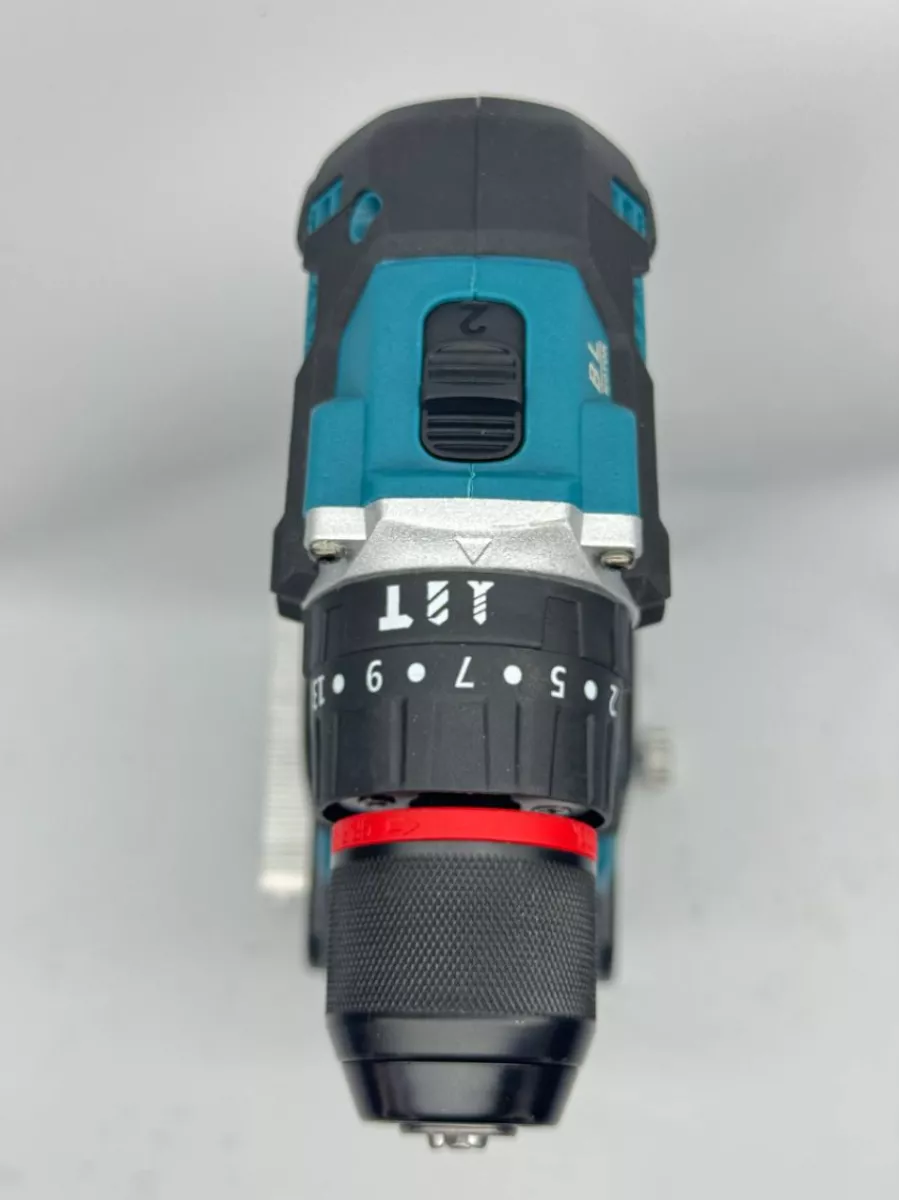 Makita aku set 2u1 brusilica + udarna bušilica sa metalnom glavom