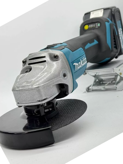 Makita aku set 2u1 brusilica + udarna bušilica sa metalnom glavom